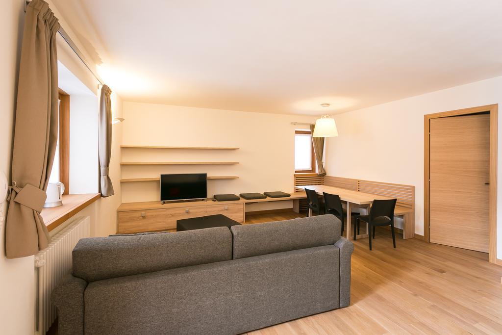 Mirtillo Blu Family Apartment アラーニャ・ヴァルセージア 部屋 写真