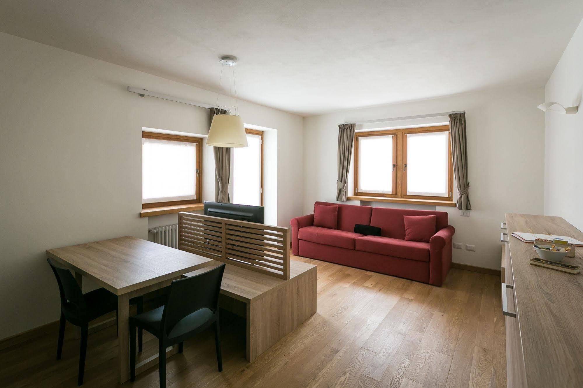 Mirtillo Blu Family Apartment アラーニャ・ヴァルセージア エクステリア 写真