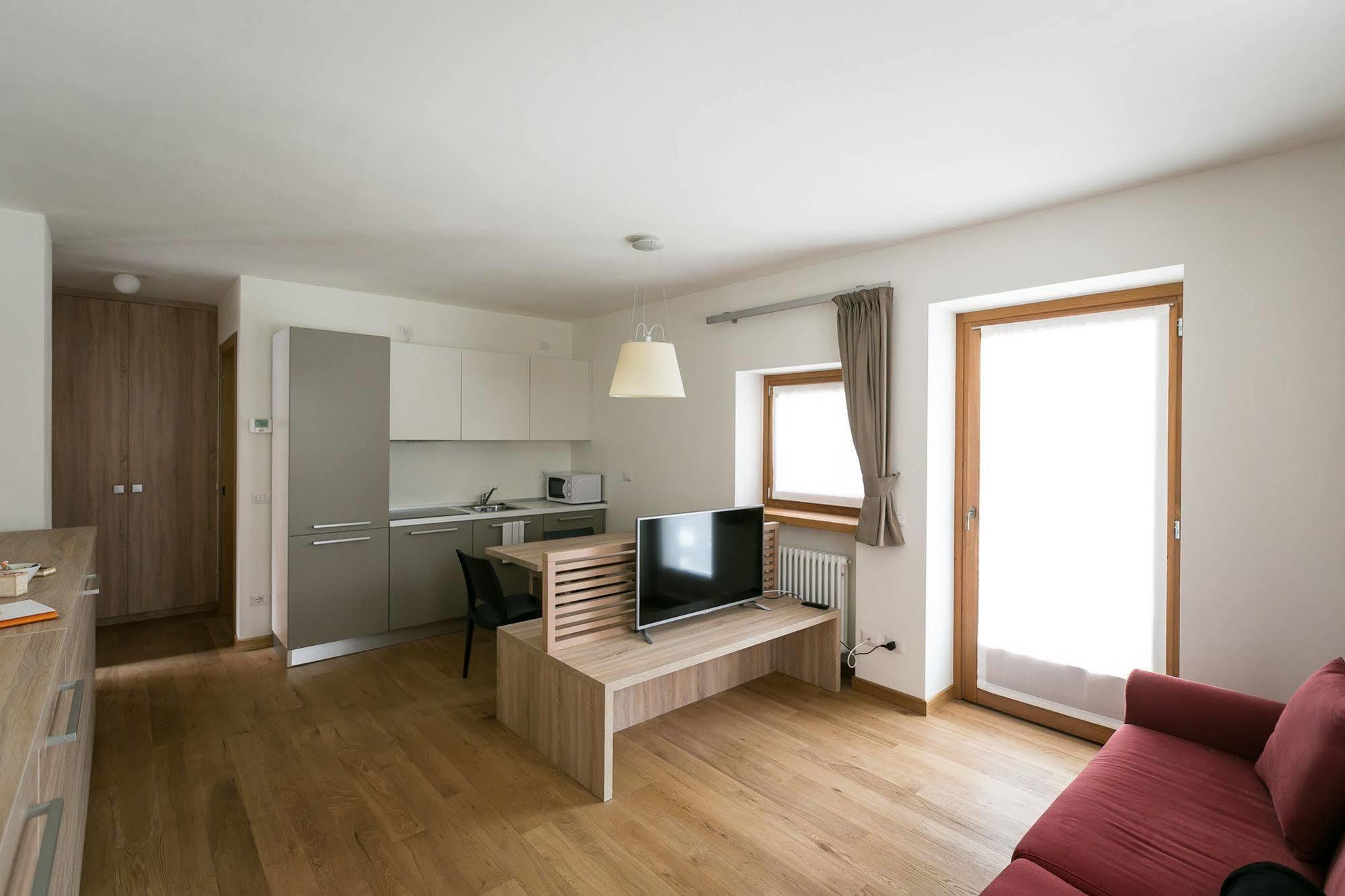 Mirtillo Blu Family Apartment アラーニャ・ヴァルセージア エクステリア 写真