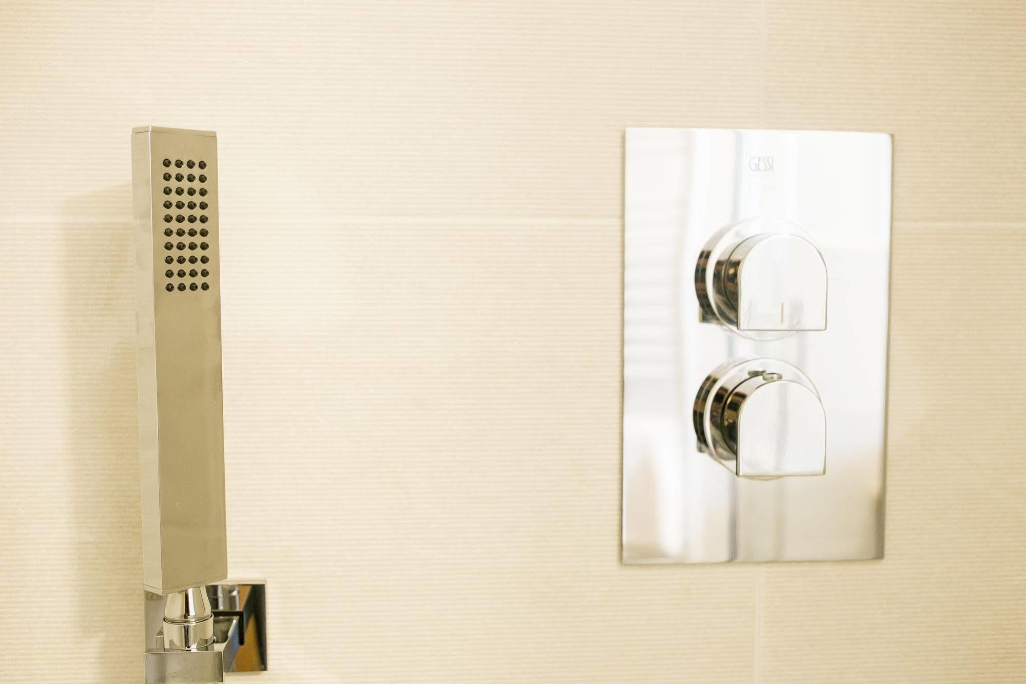 Mirtillo Blu Family Apartment アラーニャ・ヴァルセージア エクステリア 写真